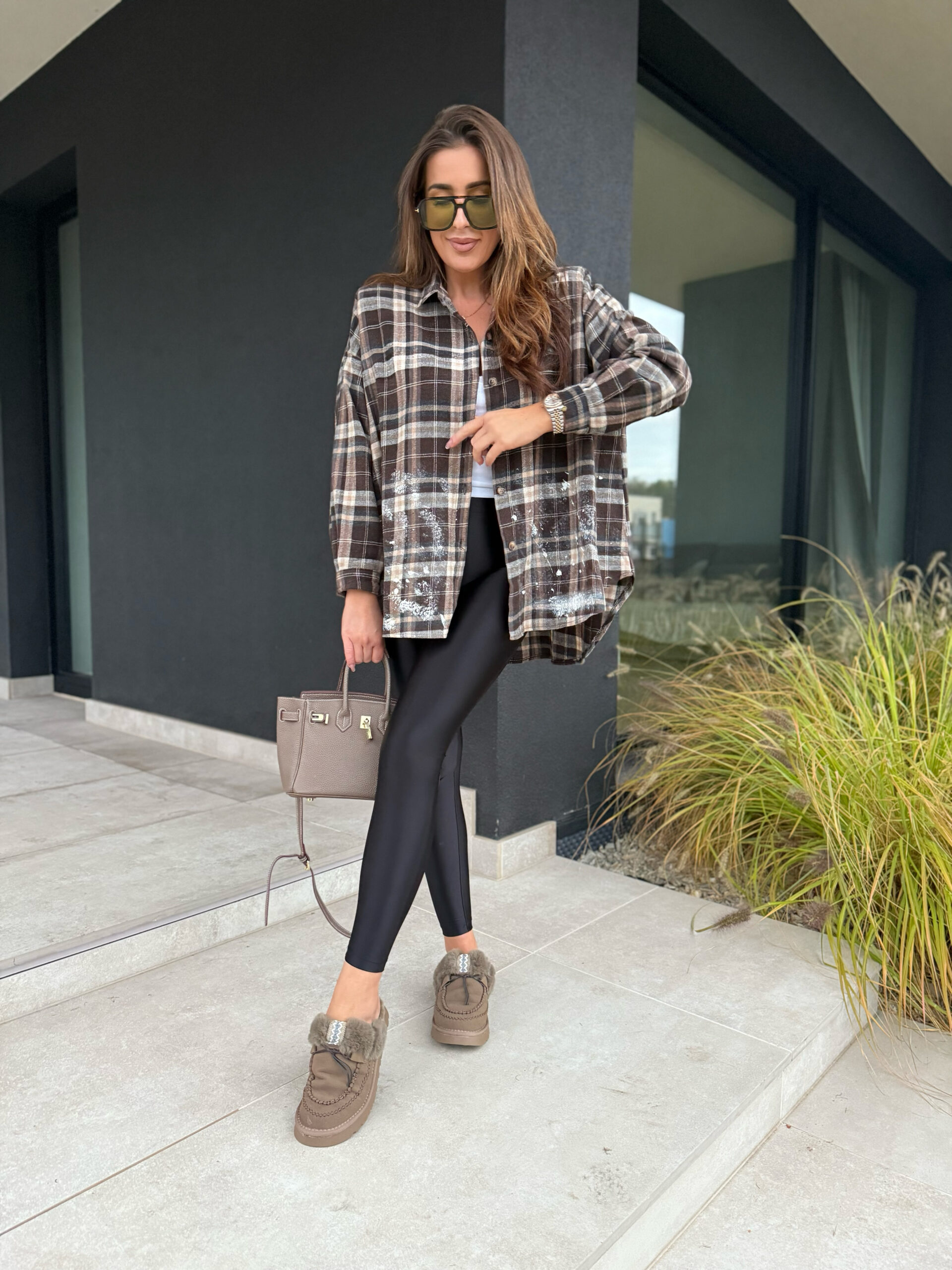 1D7F95DF-A412-415A-B5F0-7189A04D190A