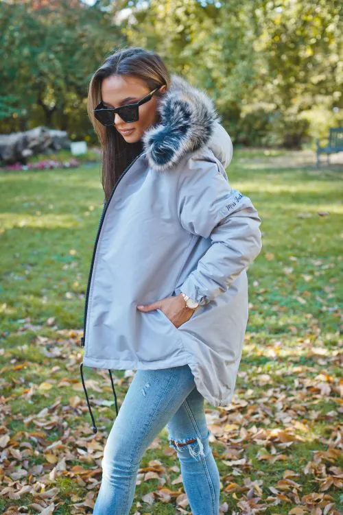 SZARA OVERSIZE BRĄZOWE OBSZYCIE
