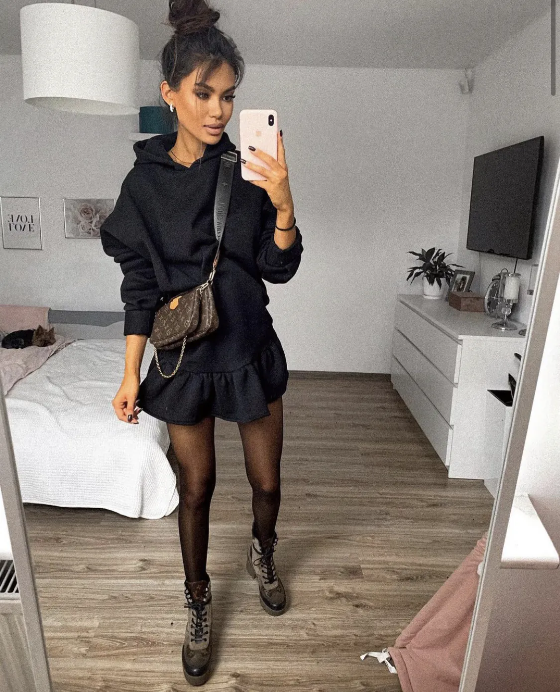 62B2AA6C-B096-44B3-A75A-1D452C2BEFC0