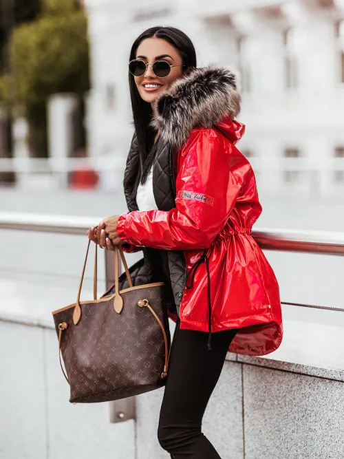 OVERSIZE II CZERWONA LATEX