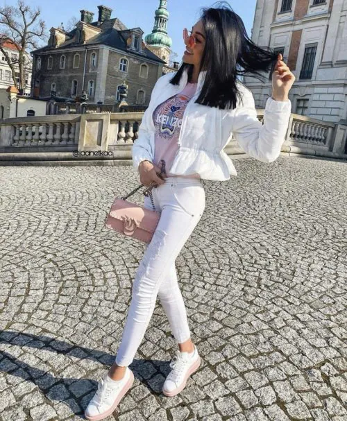 Biała wiosenna kurtka Sima