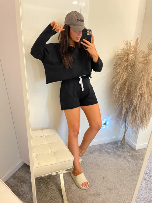 Dres Kira black