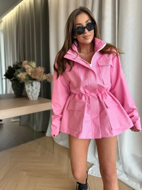 Różowa kurtka Paris