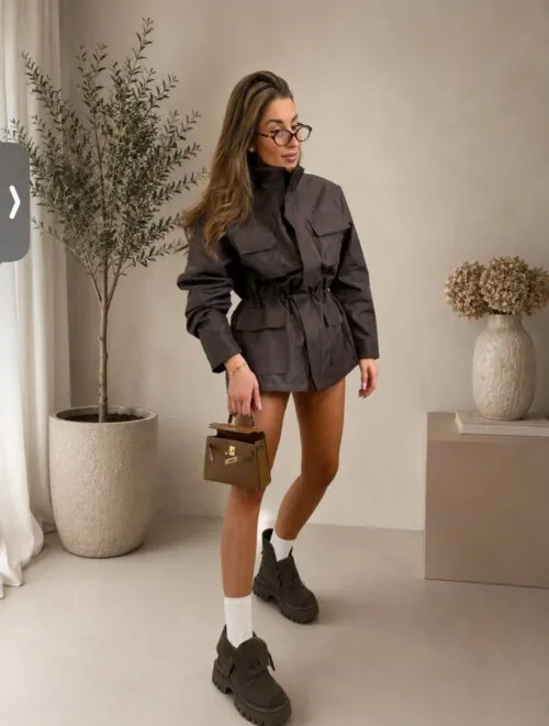 Wiosenna parka Paris Brown